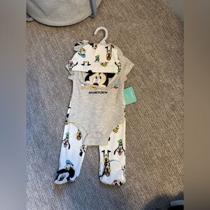 Disney Baby Mickey Mouse Gray and White outfit onesie bundle